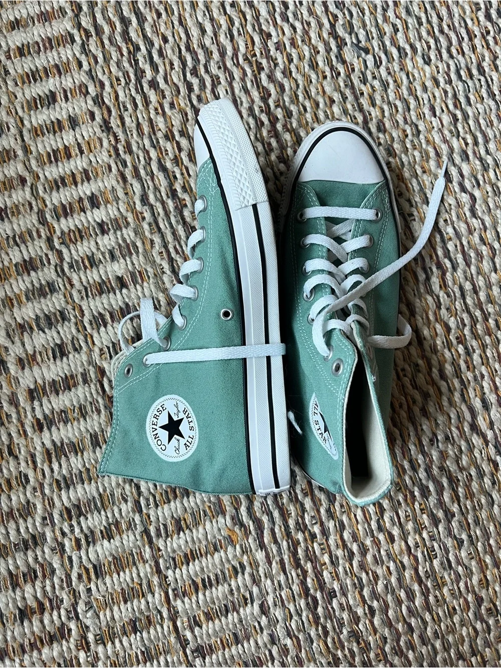 Converse men’s high top-mint green